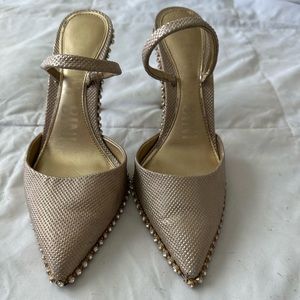 Gianni bini Kahleaa Evening Rhinestone Trim Halter
Back Dress Pumps. Size 6